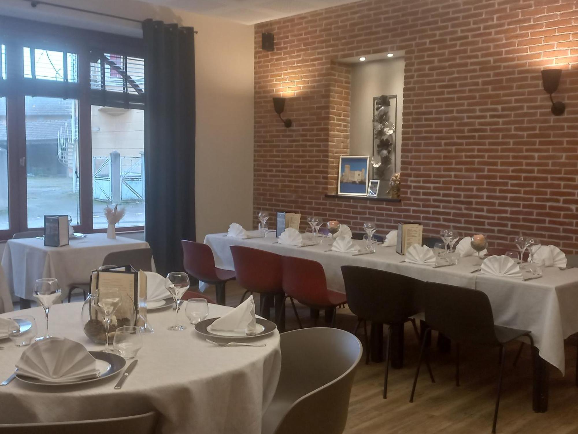 Hotel Restaurant De La Poste Saint-Just-en-Chevalet Zewnętrze zdjęcie